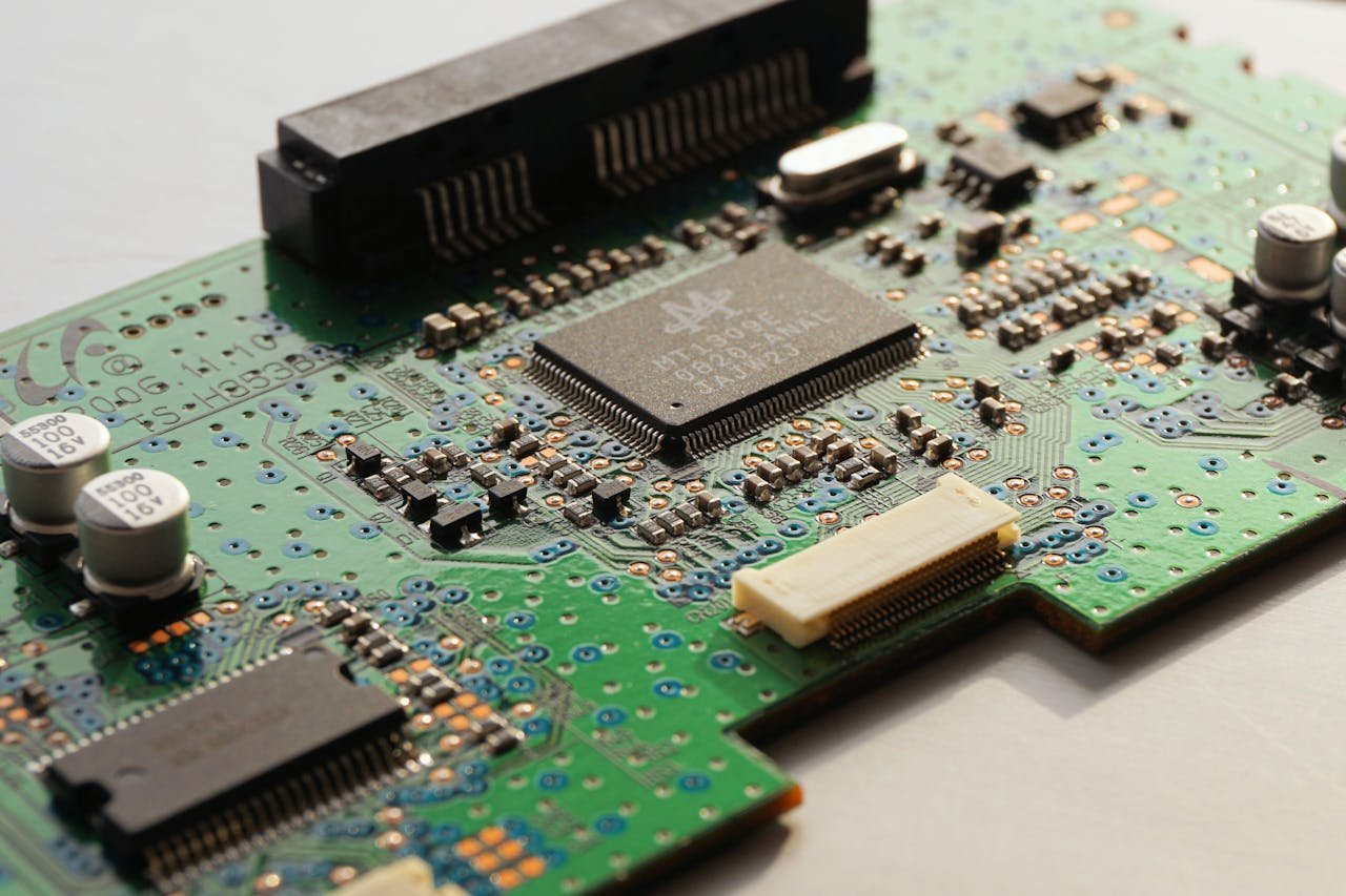 board printed circuit board computer electronics 163170 2.jpeg